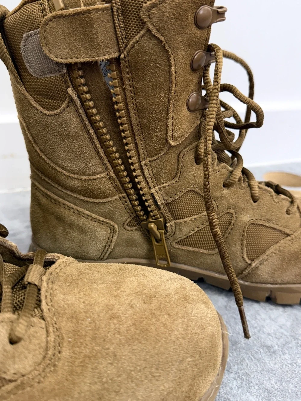 Reebok Sublite Cushion Tactical Boots Men’s 5.5 Coyote Composite Toe Side Zip